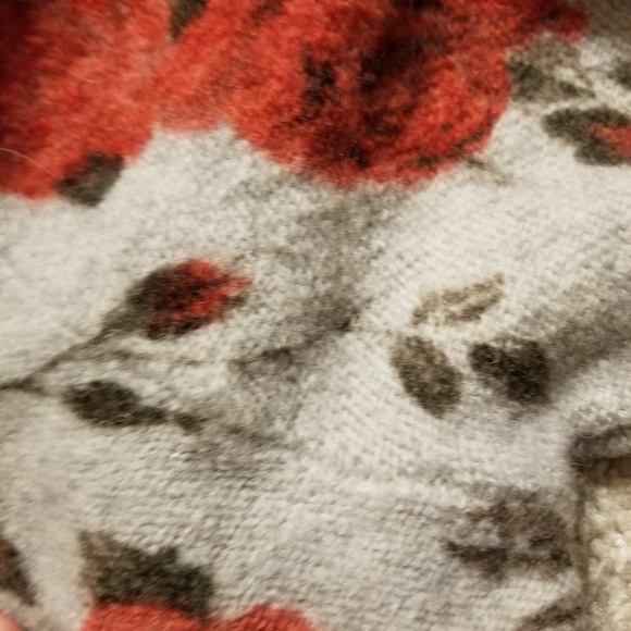 Beautiful Rose Wool Jacket - Picture 5 of 5